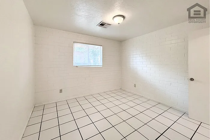 1640 E Brill St #3 — Photo 12