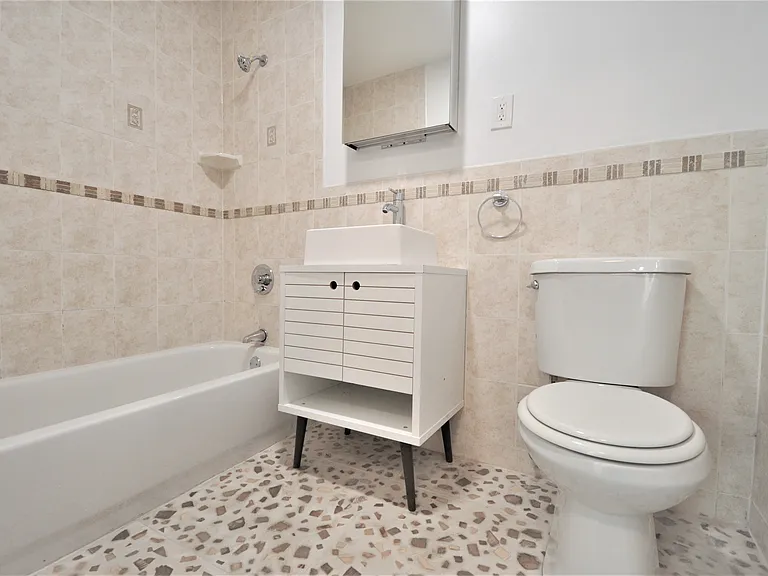 1559 Dean St #3 — Photo 5