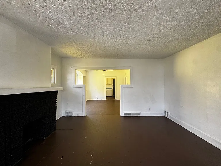 12633 Edmonton Ave, Cleveland, OH — Photo 7