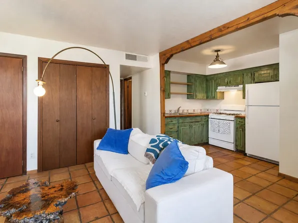 414 B Camino Don Miguel #A, Santa Fe, NM 87505