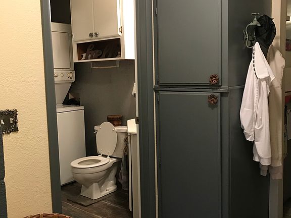 Downstairs bathroom. 