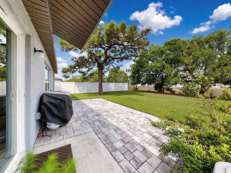 13256 Great Plains Dr — Photo 37