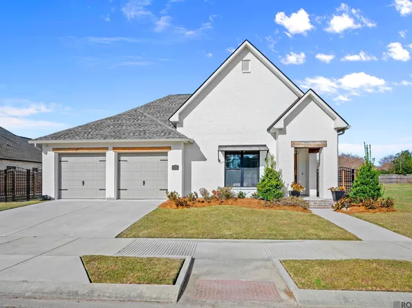 17759 Empress Dr, Greenwell Springs, LA 70739