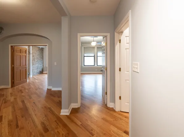 3134 N Lincoln Ave #2, Chicago, IL 60657