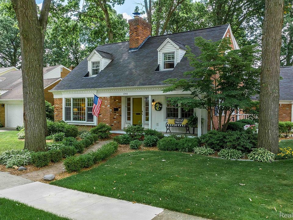 1st image of 1345 Carol Ave