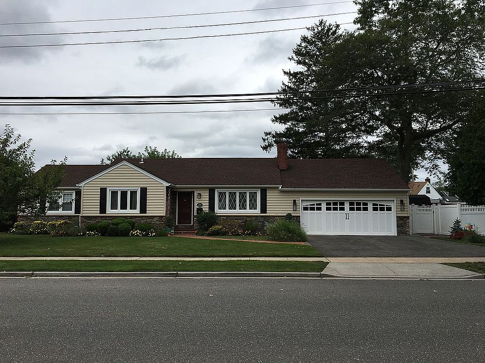 1st image of 2300 Oakdale Ave