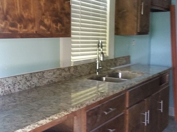 5th image of 3908 Caddo St