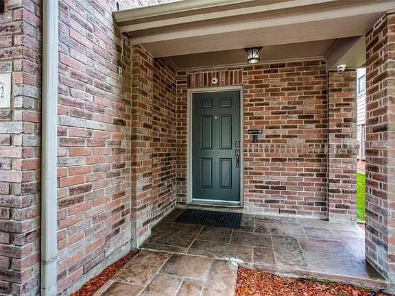 3rd image of 2212 Malone Dr