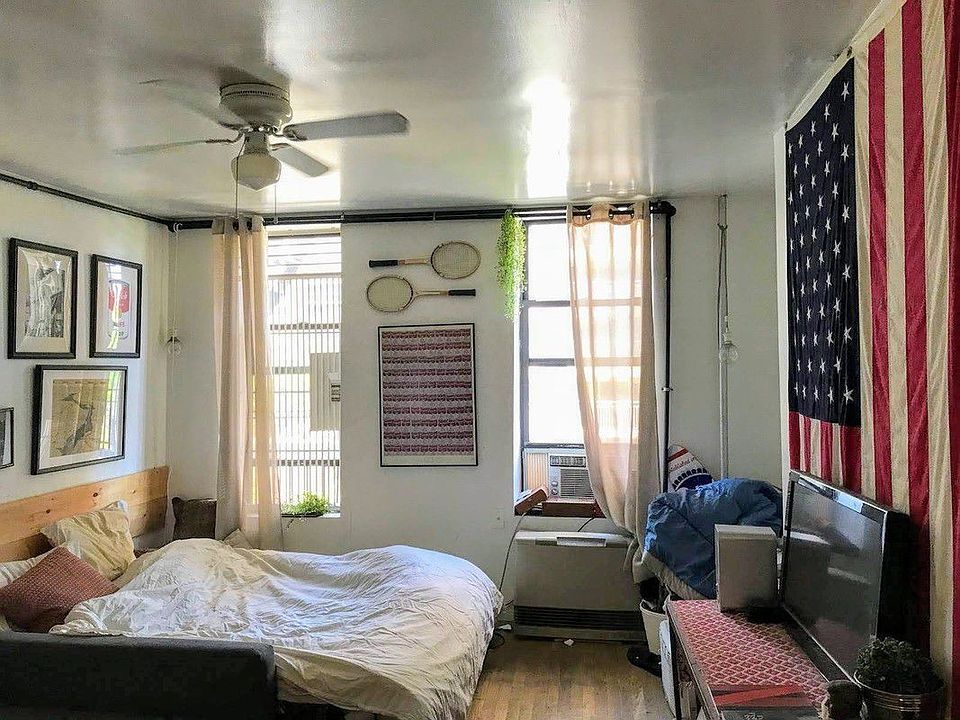 1st image of 420 E 10th St APT 2A