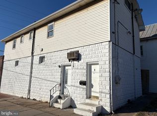 2715 Hammonds Ferry Rd, Halethorpe, MD 21227