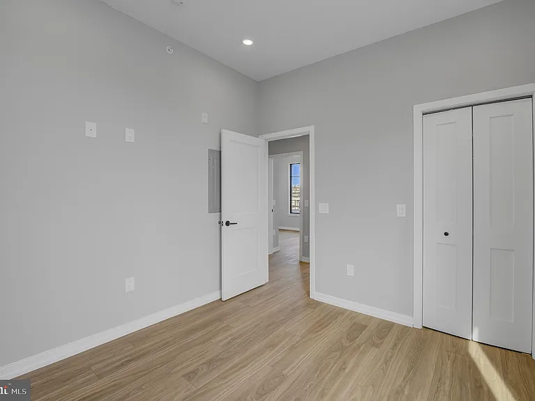 1205 S 15th St #4D — Photo 11