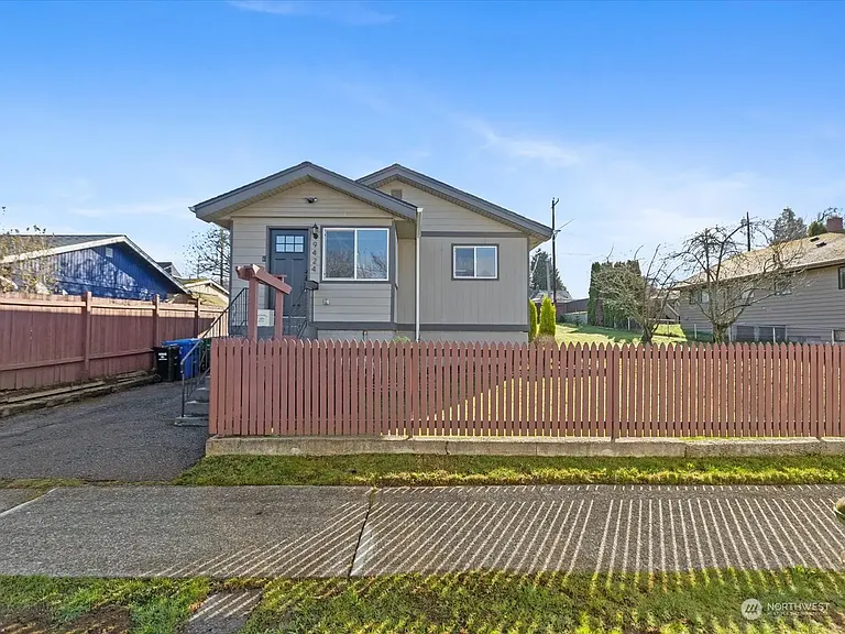 9424 20th Ave SW — Photo 34