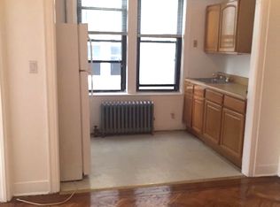 3427 43rd St APT 1R, Long Island City, NY 11101