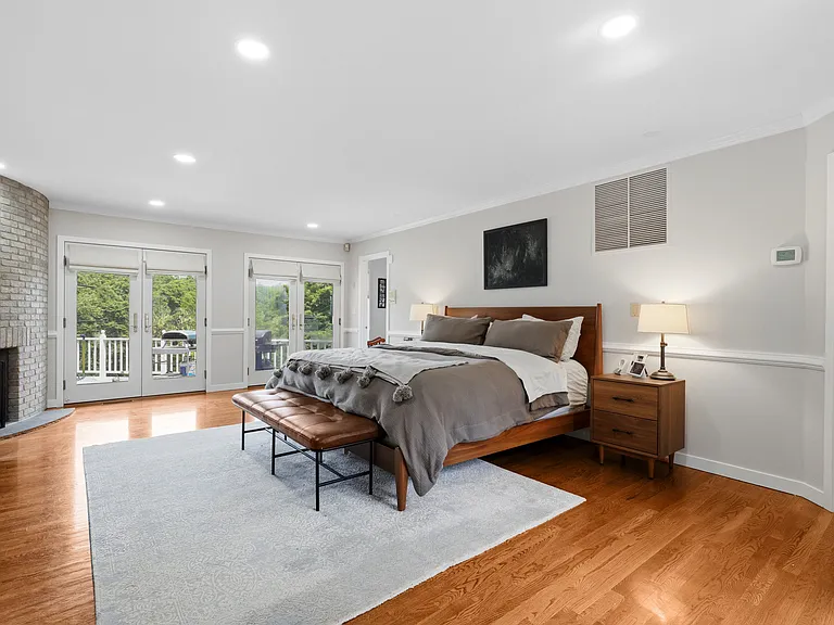 4 Fawn Ln — Photo 16