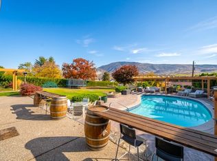 6521 Bellevue Dr, Oliver, BC V0H1T4