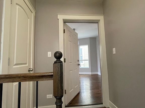 2nd image of 3565 W Dickens Ave #2