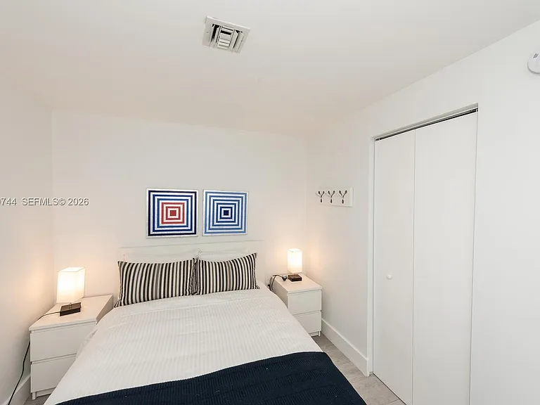 16385 Biscayne Blvd #2304 — Photo 12