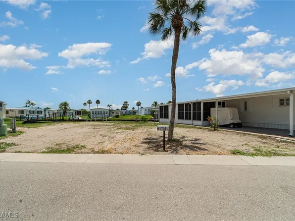 17561 Stevens Blvd, Fort Myers Beach, FL 33931