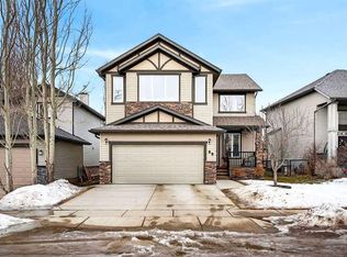 55 N Sheep River Cv, Okotoks, AB T1S 2L4