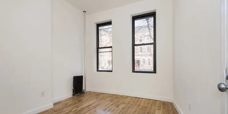 Rented by Evergreen Realty & Investments | media 4