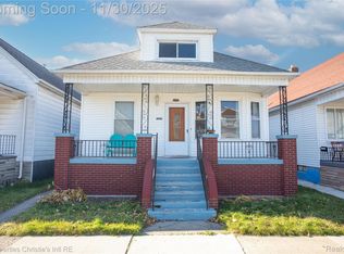 11711 Moran St, Hamtramck, MI 48212