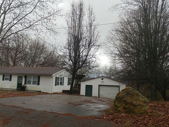2nd image of 206 Shady Shores Ln