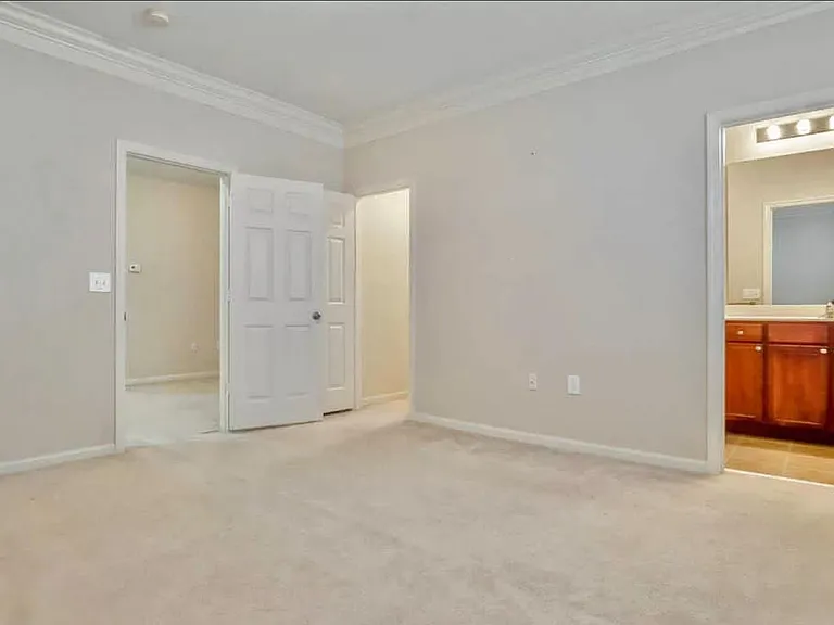 Baldwin Rowe Cir — Photo 12