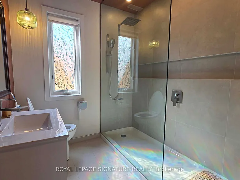 42 Jubilee Cres #MAINFLOOR — Photo 13