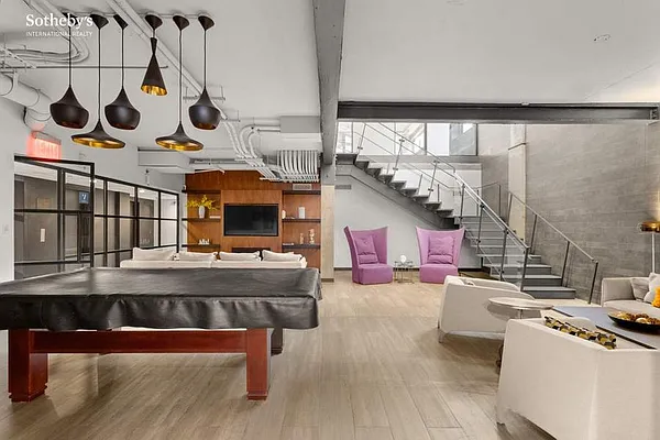 Rented by Sotheby's International Realty | media 40