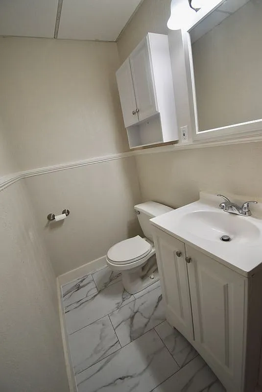 1 bed, 1.0 bath, 719 sqft, $2,300 — Photo 4