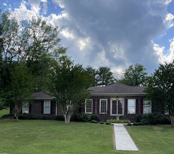 1882 Wellsbrook Dr, Fayetteville, TN, 37334
