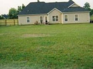 295 Hildalgo, Raeford, NC 28376