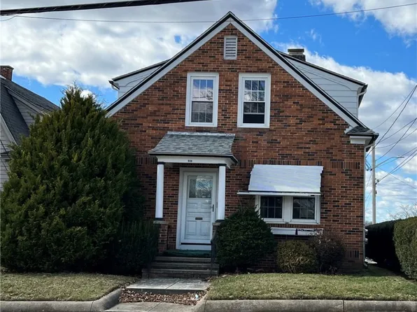 646 River Ave Floor 1, Providence, RI 02908