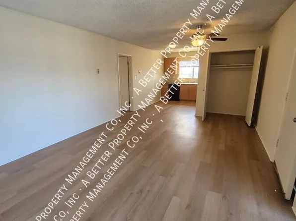 220 Granada Ave APT 10, Long Beach, CA 90803