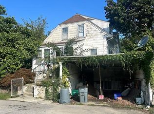 17 Archer Ave, Johnston, RI 02919