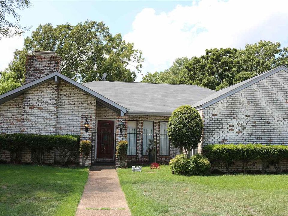 1st image of 49 Lanshire Dr