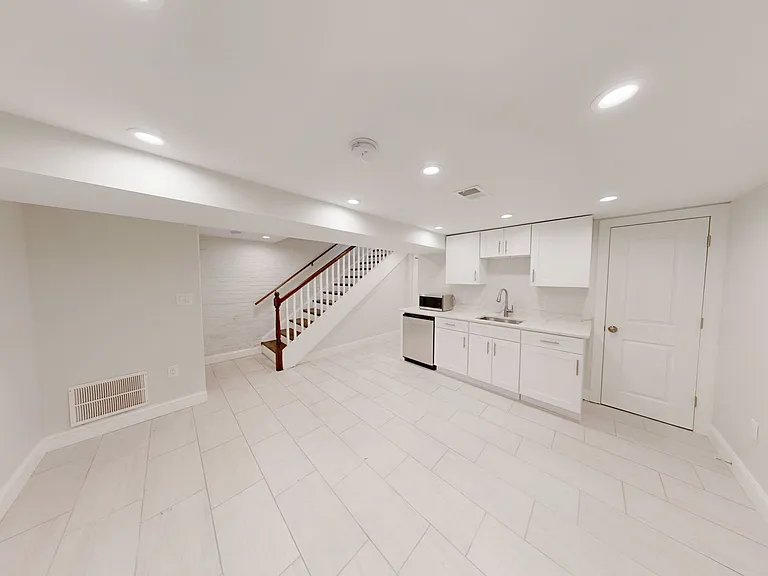 4023 New Hampshire Ave NW — Photo 9