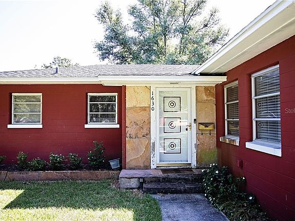 3rd image of 1630 Camphor Dr