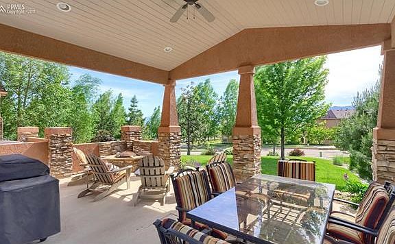 A built-in fire pit in the corner for a great family outing.