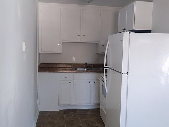 3rd image of 1803 House Ave