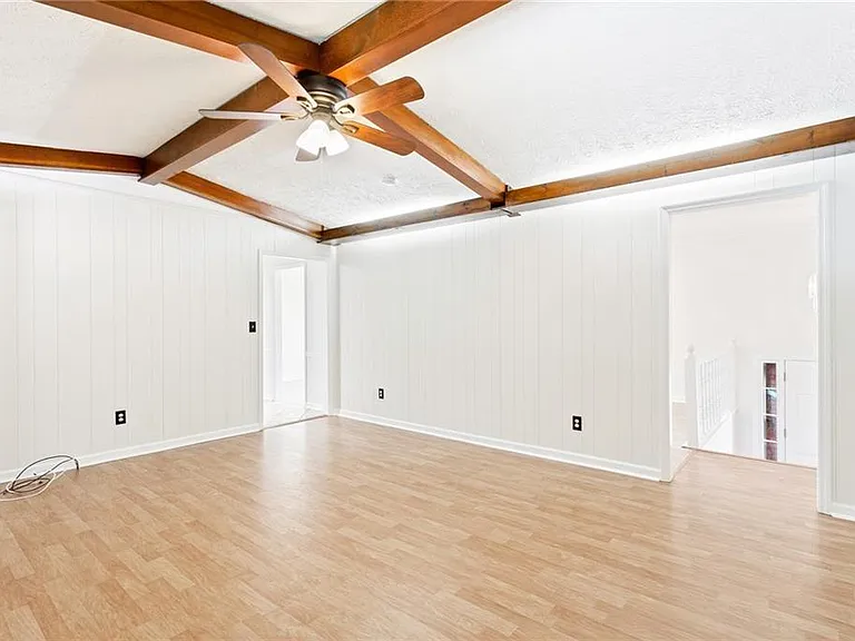 3281 Pete Shaw Rd — Photo 5