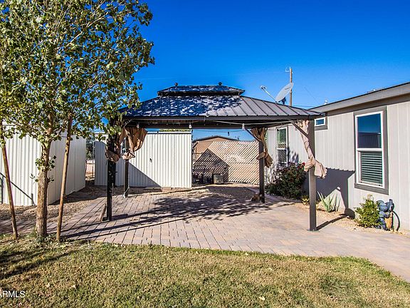 3rd image of 28945 N ANDY PERRY Drive