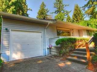 13745 25th Ave NE, Seattle, WA 98125