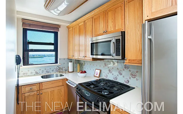 Sold by Douglas Elliman | media 2