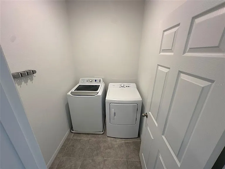 4724 Homestead Trail St — Photo 17