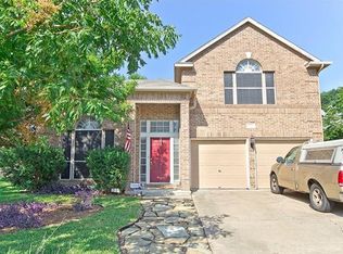 814 W Black Locust Dr, Pflugerville, TX 78660
