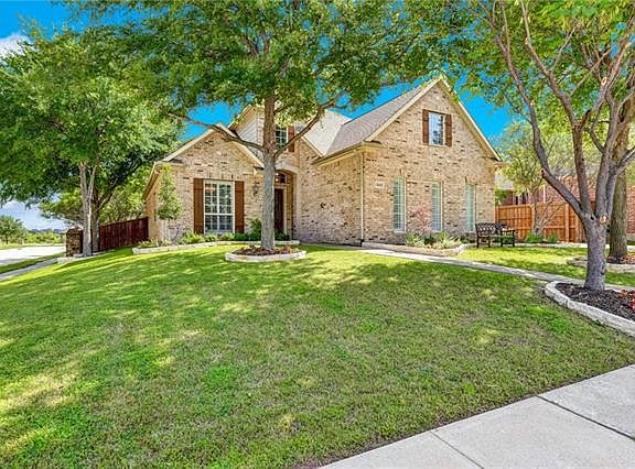 2nd image of 4608 Newcastle Dr
