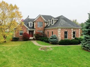 5370 Goldenrod Dr, Oswego, IL 60543