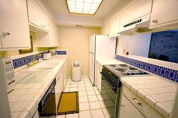 5th image of 1171 Herbert Ave #B