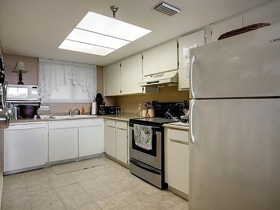 2nd image of 5915 Sea Ranch Dr Unit 307